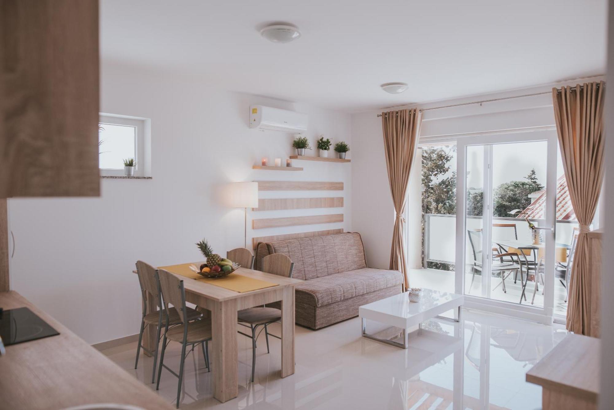 Poolside Hideout Apartment